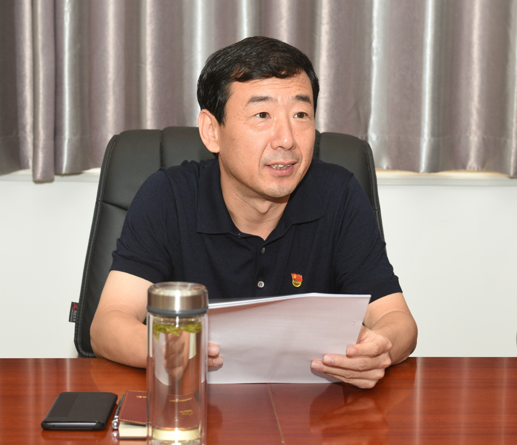 县委常委组织部长孙思群以普通党员身份参加部机关党总支9月份主题