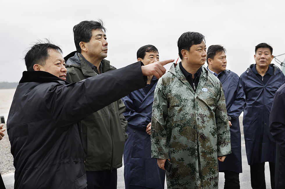 市委副书记组织部长余广庆到濮阳县调研黄河防汛工作